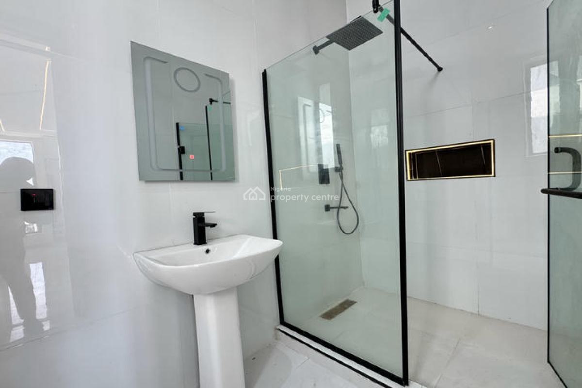 Stunning 5 Bedroom Detached House with Swimming Pool and Bq, Ajah, Lagos, Detached Duplex for Sale