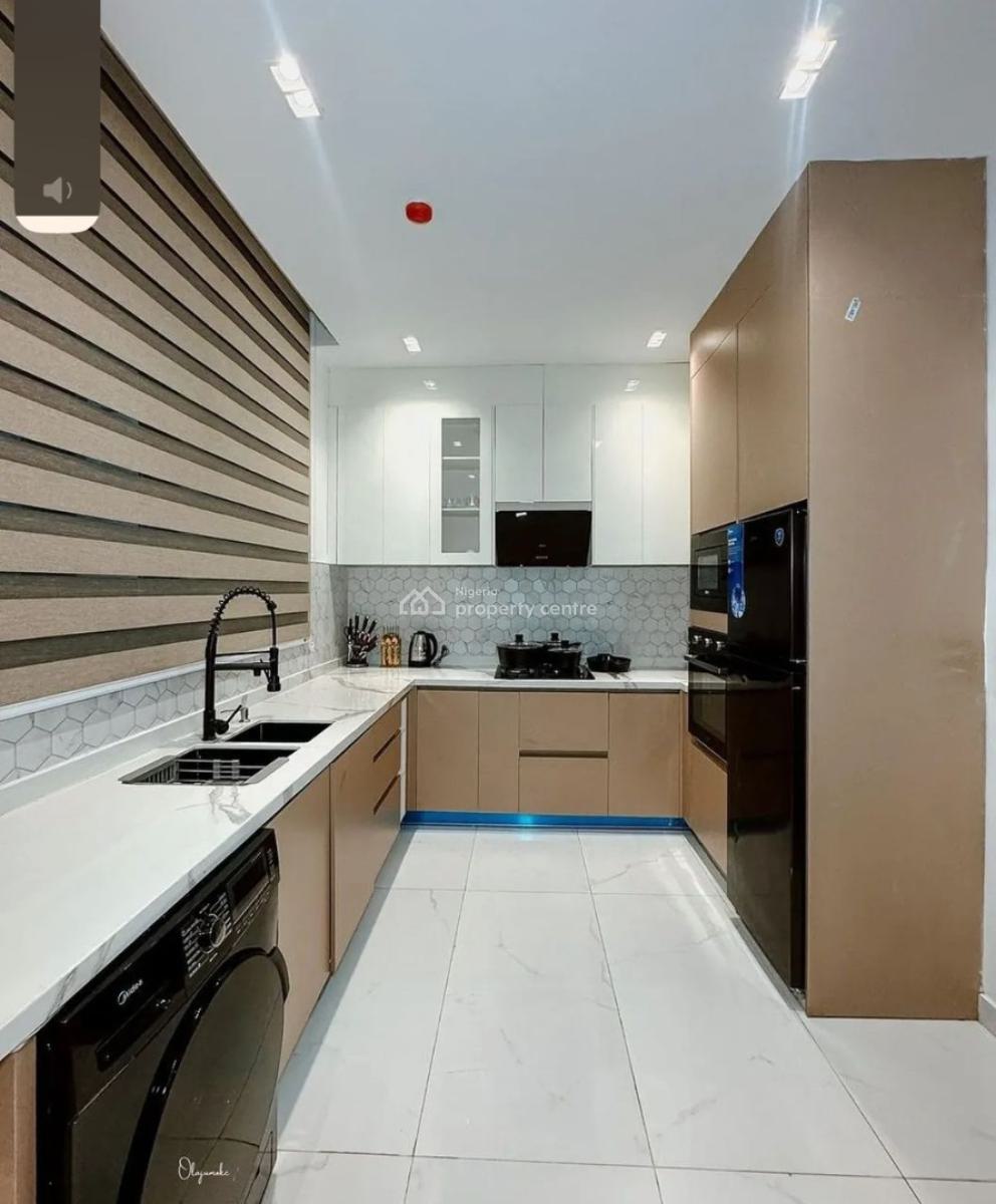 2 Bedroom Maisonette, Lekki Phase 1, Lekki, Lagos, Flat / Apartment for Sale