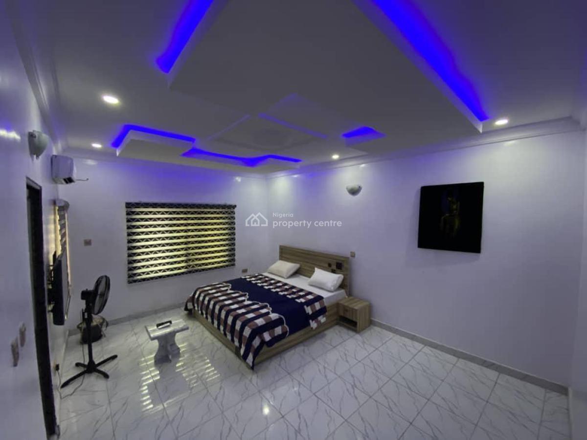 Nicely Finished 3 Bedrooms Flat Serviced Apartment, New Horizons 2 Estate Meadow Hall Road, Ikate, Lekki, Lagos, Flat / Apartment for Sale