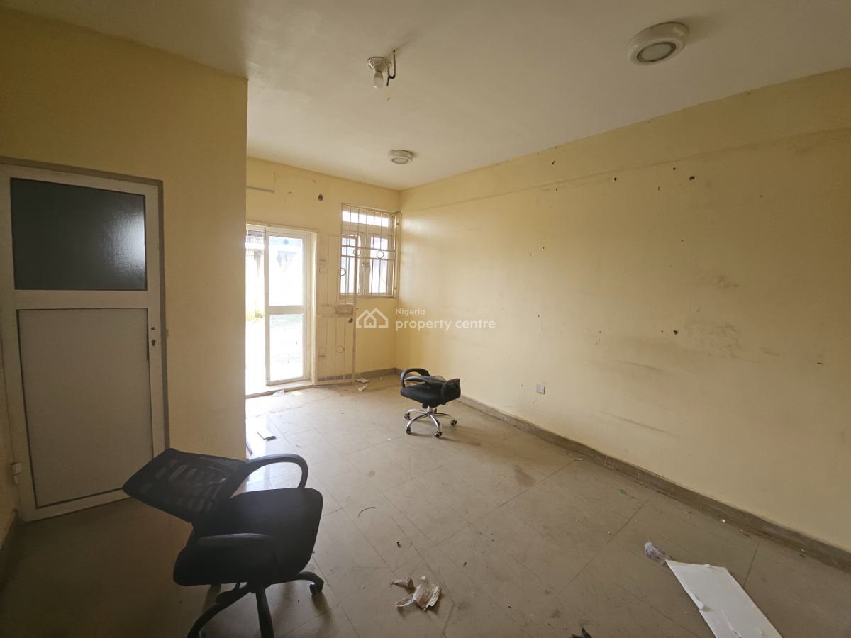 Clean Shop with Toilet, By Chicken Republic, Apo Resettlement, Apo, Abuja, Plaza / Complex / Mall for Rent