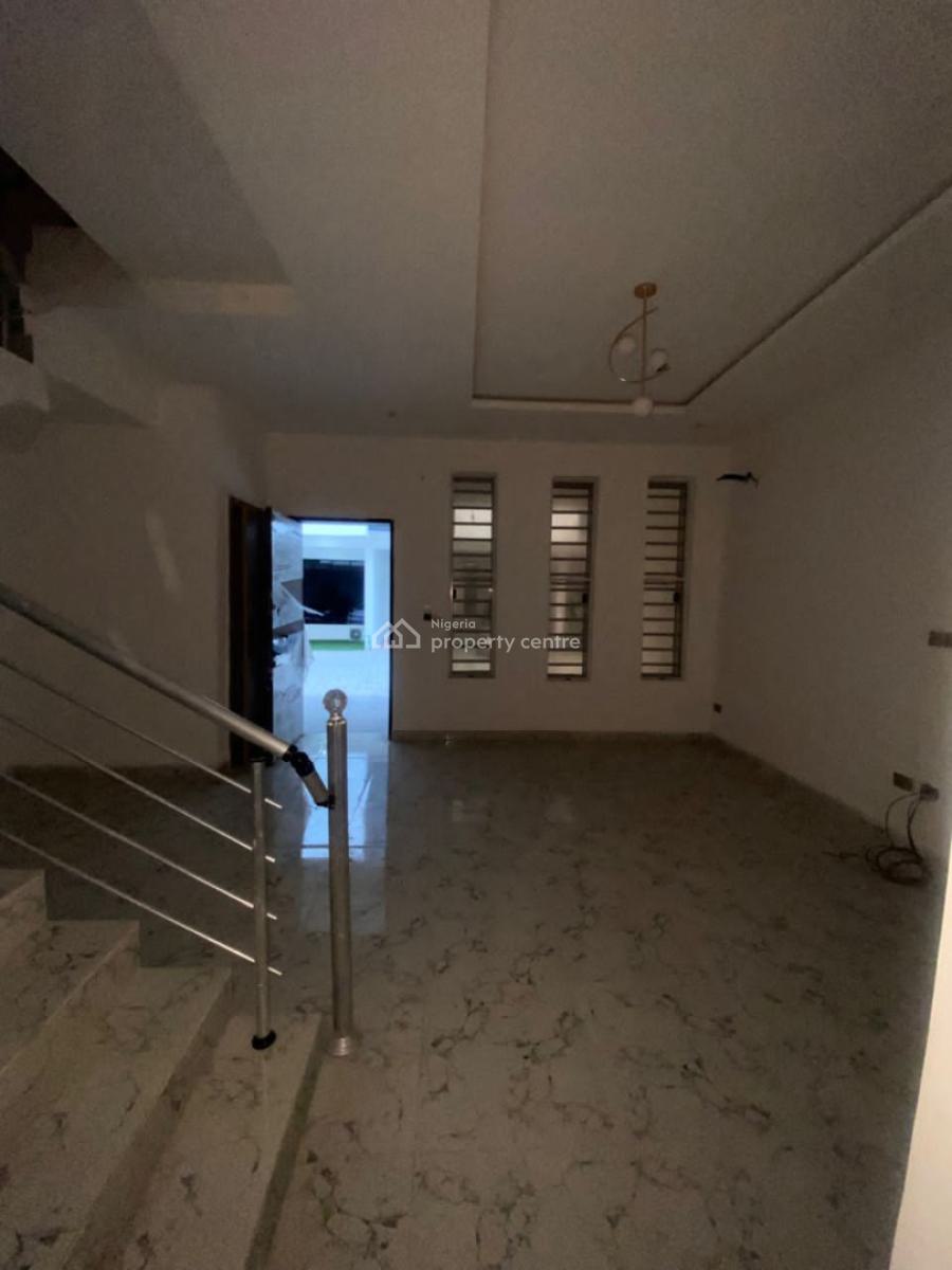 4 Bedroom Terrace Duplex, Ikota Lekki County, Lekki, Lagos, Flat / Apartment for Rent