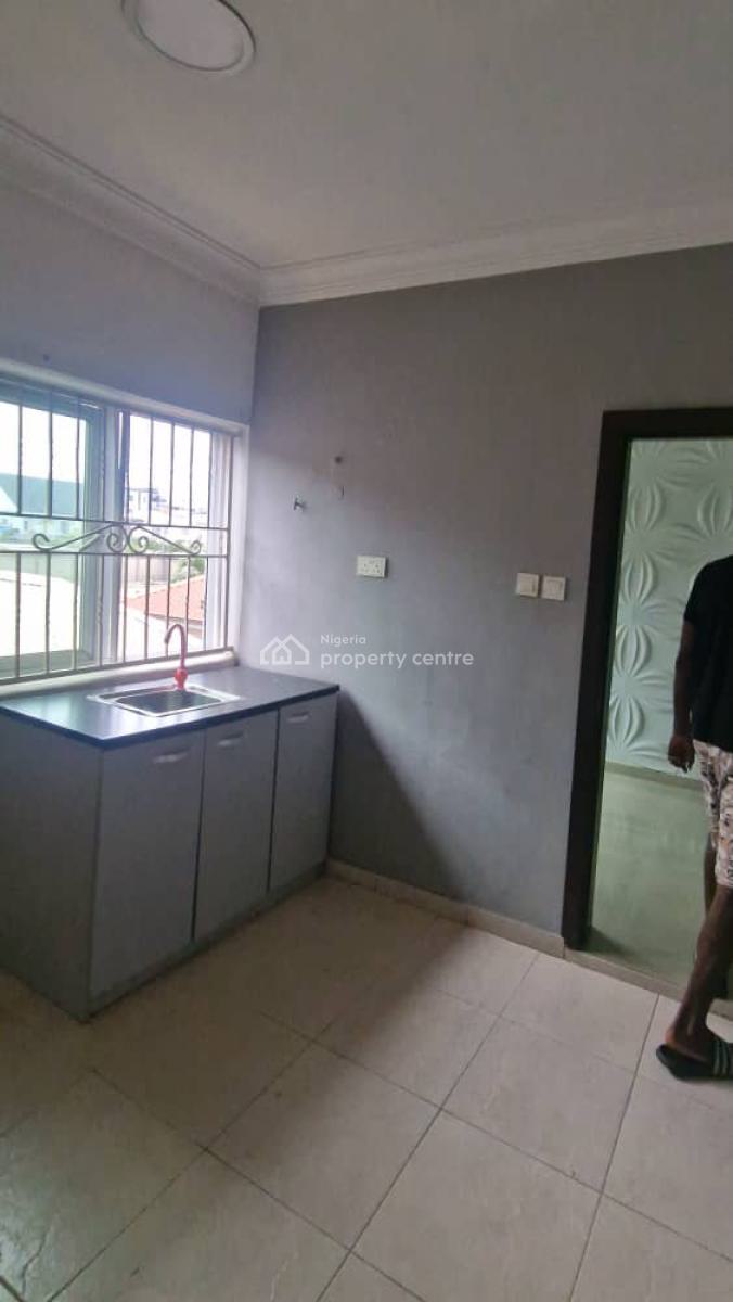 2 Bedroom Apartment, Lekki Phase 1, Lekki, Lagos, Flat / Apartment for Rent