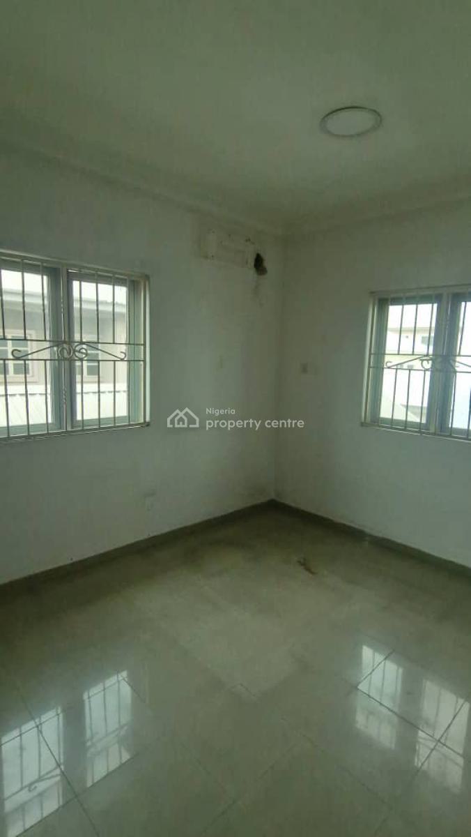 2 Bedroom Apartment, Lekki Phase 1, Lekki, Lagos, Flat / Apartment for Rent