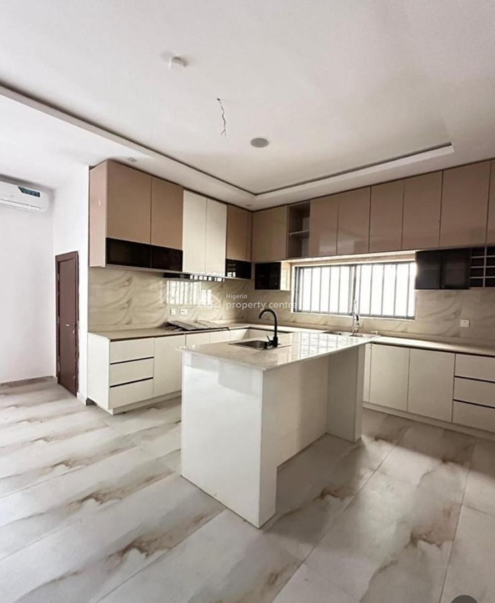 5-bedroom Semi-detached Duplex, Lekki Phase 1, Lekki, Lagos, Semi-detached Duplex for Sale