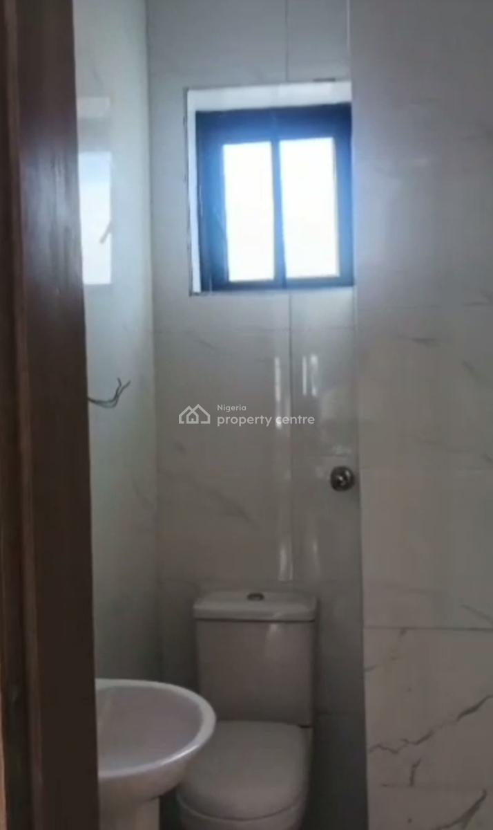 Luxury and Newly Built 3 Bedroom Apartments, Alagomeji, Yaba, Lagos, Flat / Apartment for Rent
