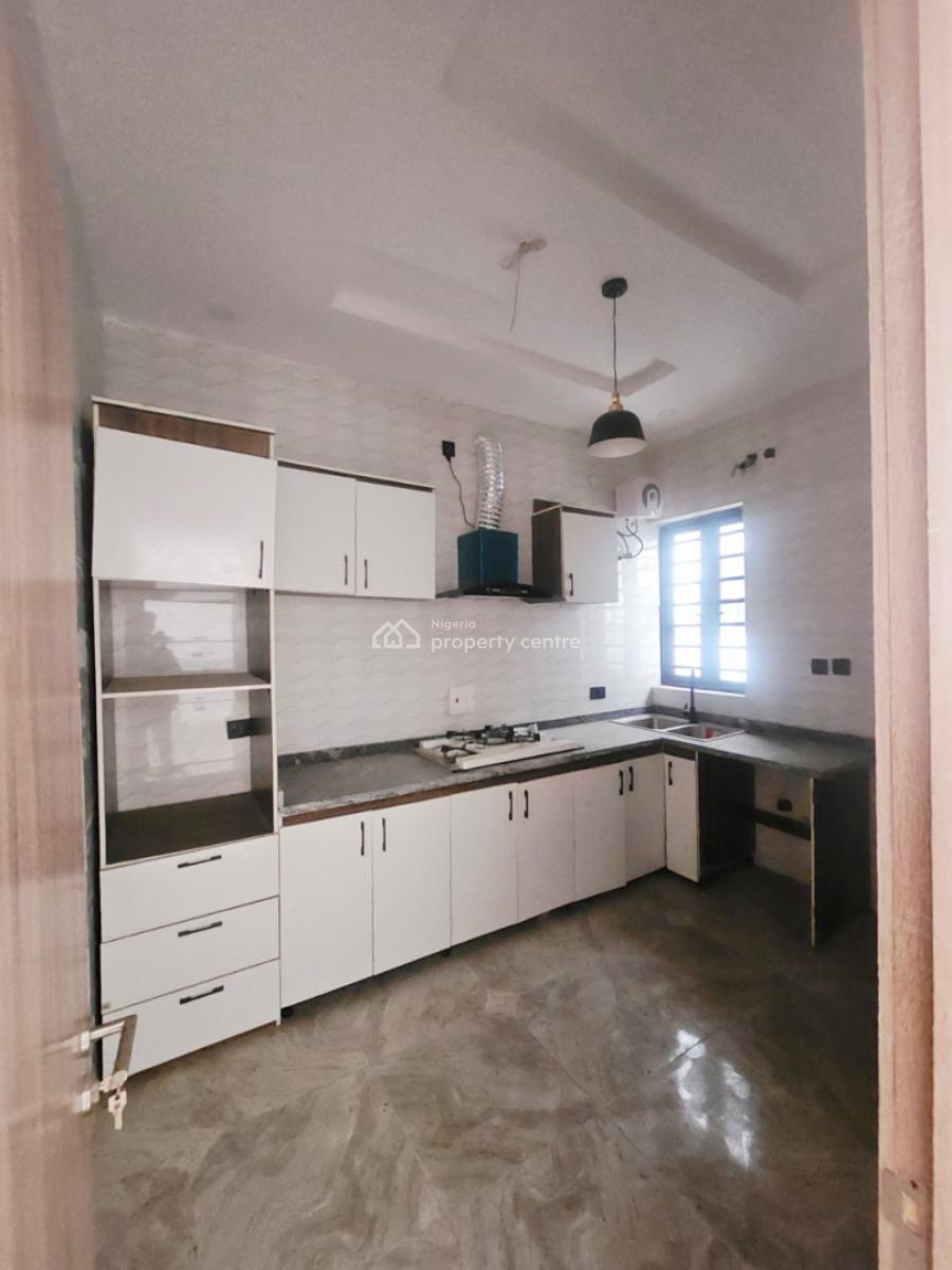 Brand New 3 Bedroom Terrace Duplex in an Estate., General Paint, Ajah, Lagos, Flat / Apartment for Rent