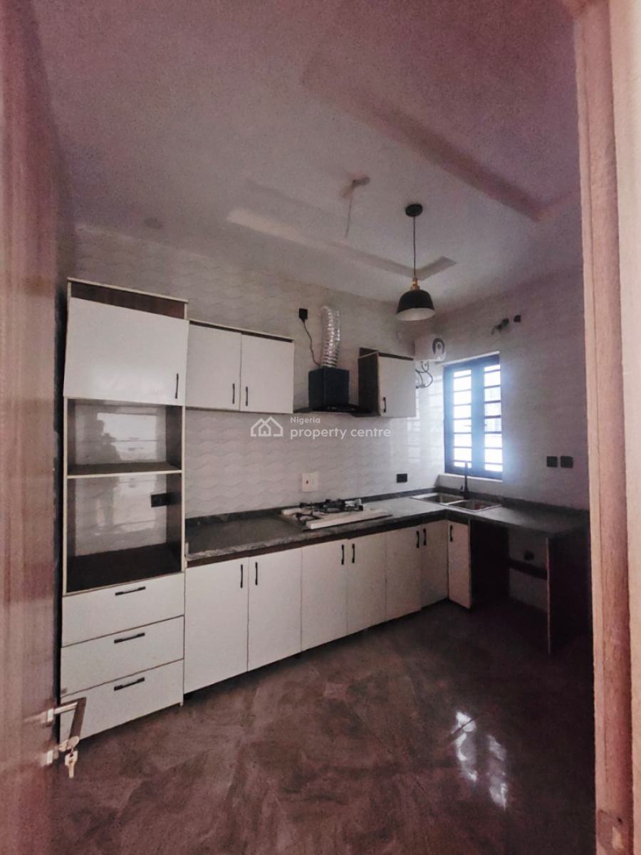 Brand New 3 Bedroom Terrace Duplex in an Estate., General Paint, Ajah, Lagos, Flat / Apartment for Rent