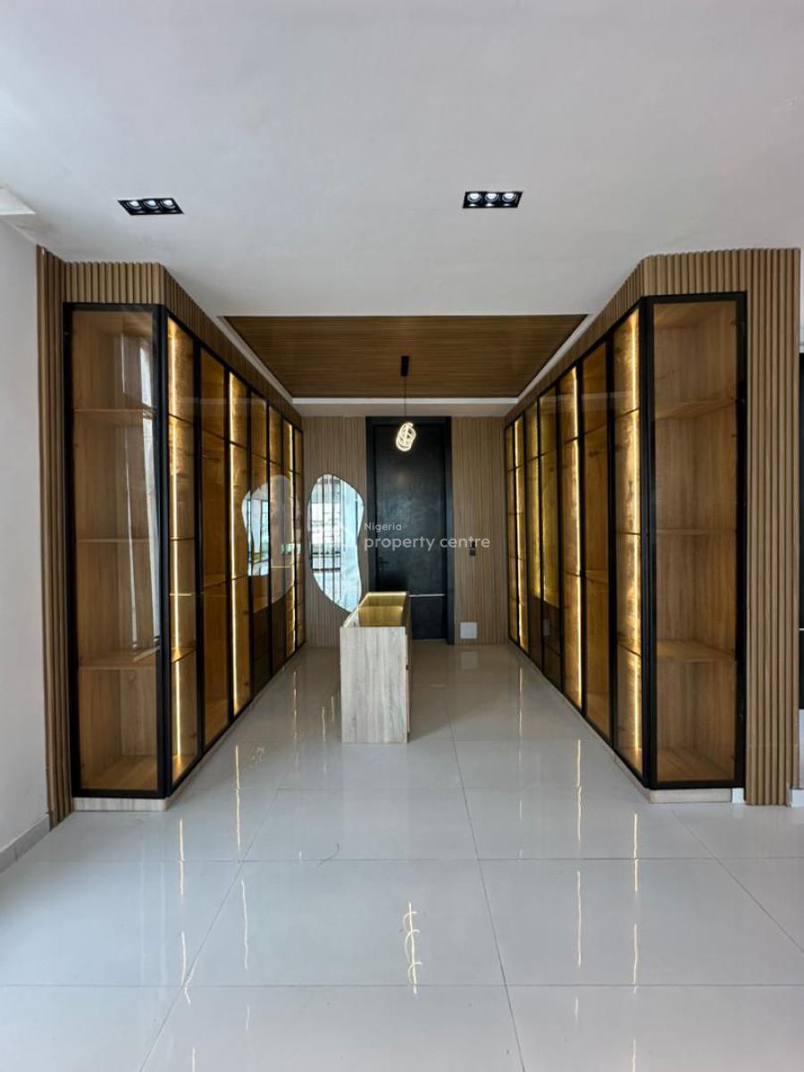 a Contemporary 6-bedroom Fully Detached Duplex, Chevron, Lekki, Lagos, Detached Duplex for Sale