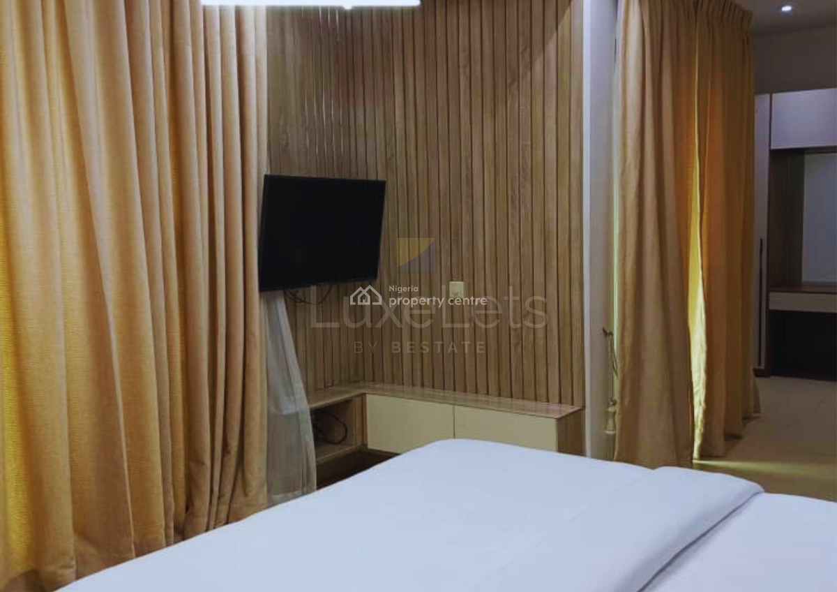 Luxury 4-bedroom Apartment Tastefully Furnished with Pool and Gym, Ikoyi, Lagos, Flat / Apartment Short Let