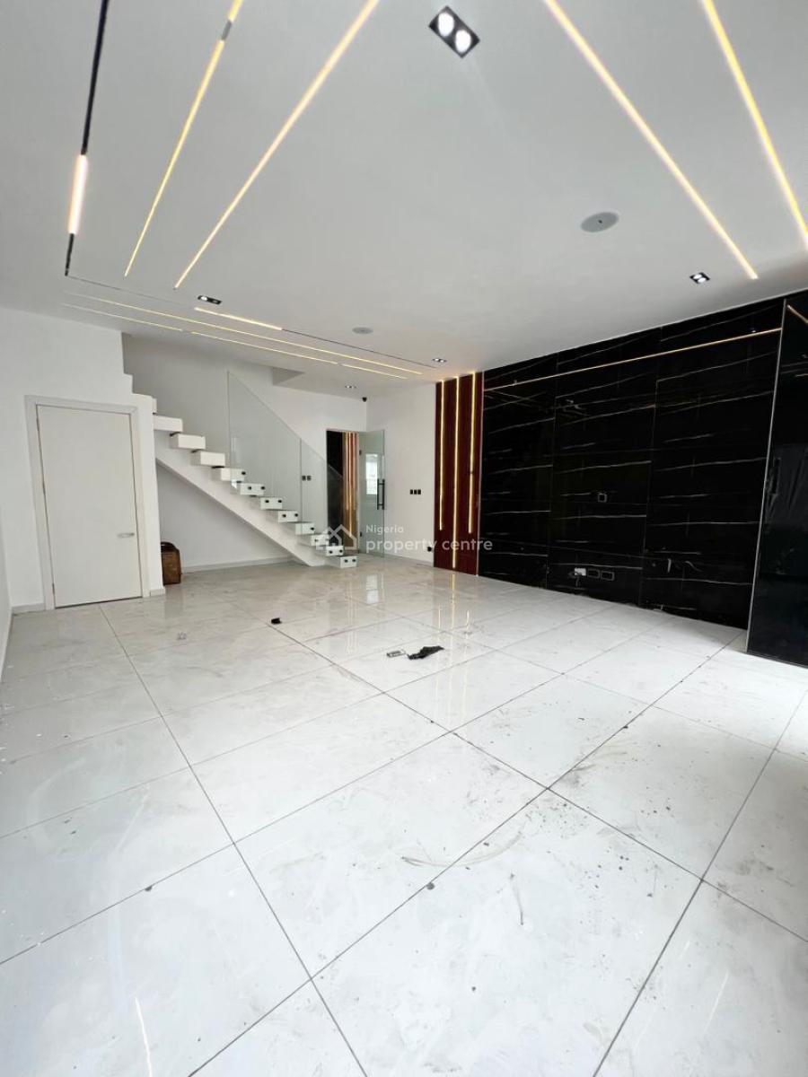 4 Bedrooms Semi-detached Duplex with Bq, 2nd Toll, Lekki, Lagos, Semi-detached Duplex for Sale