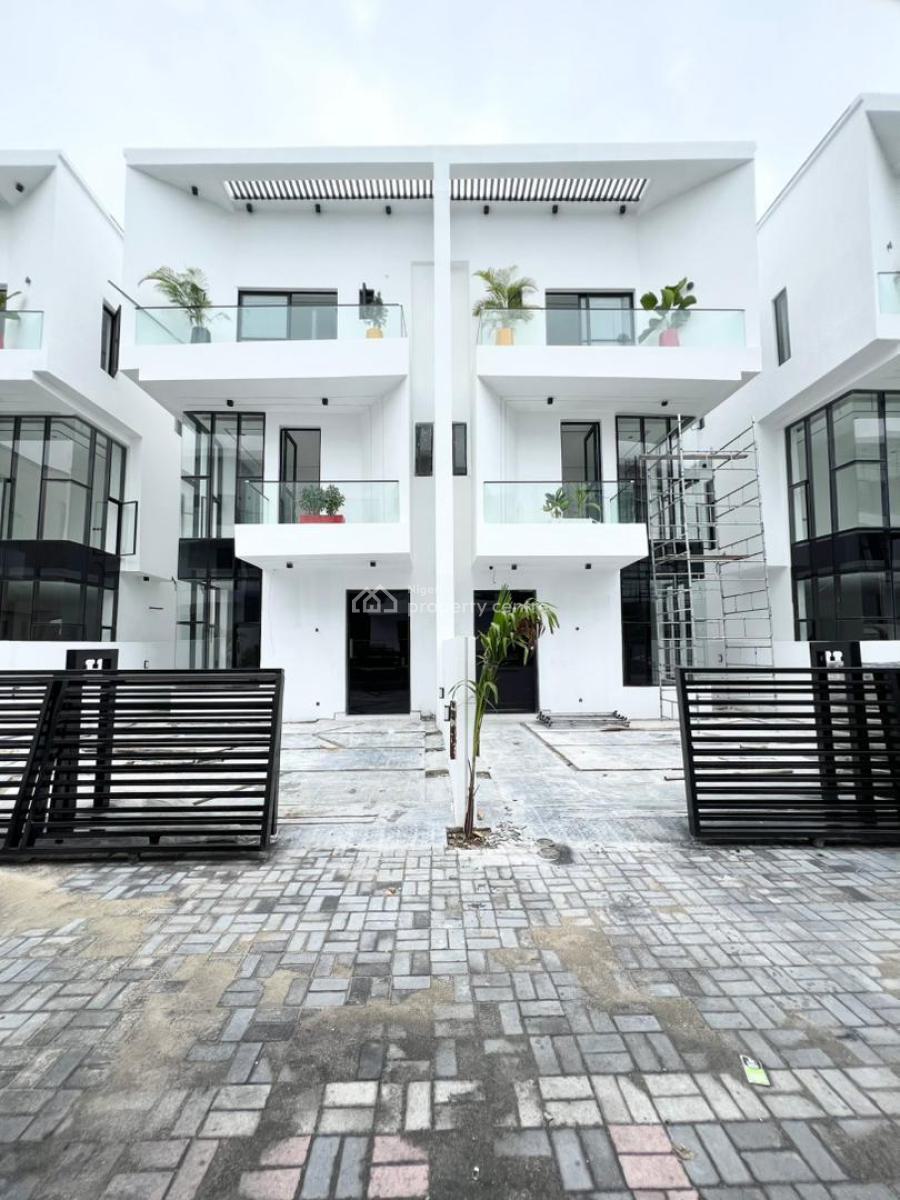 4 Bedrooms Semi-detached Duplex with Bq, 2nd Toll, Lekki, Lagos, Semi-detached Duplex for Sale
