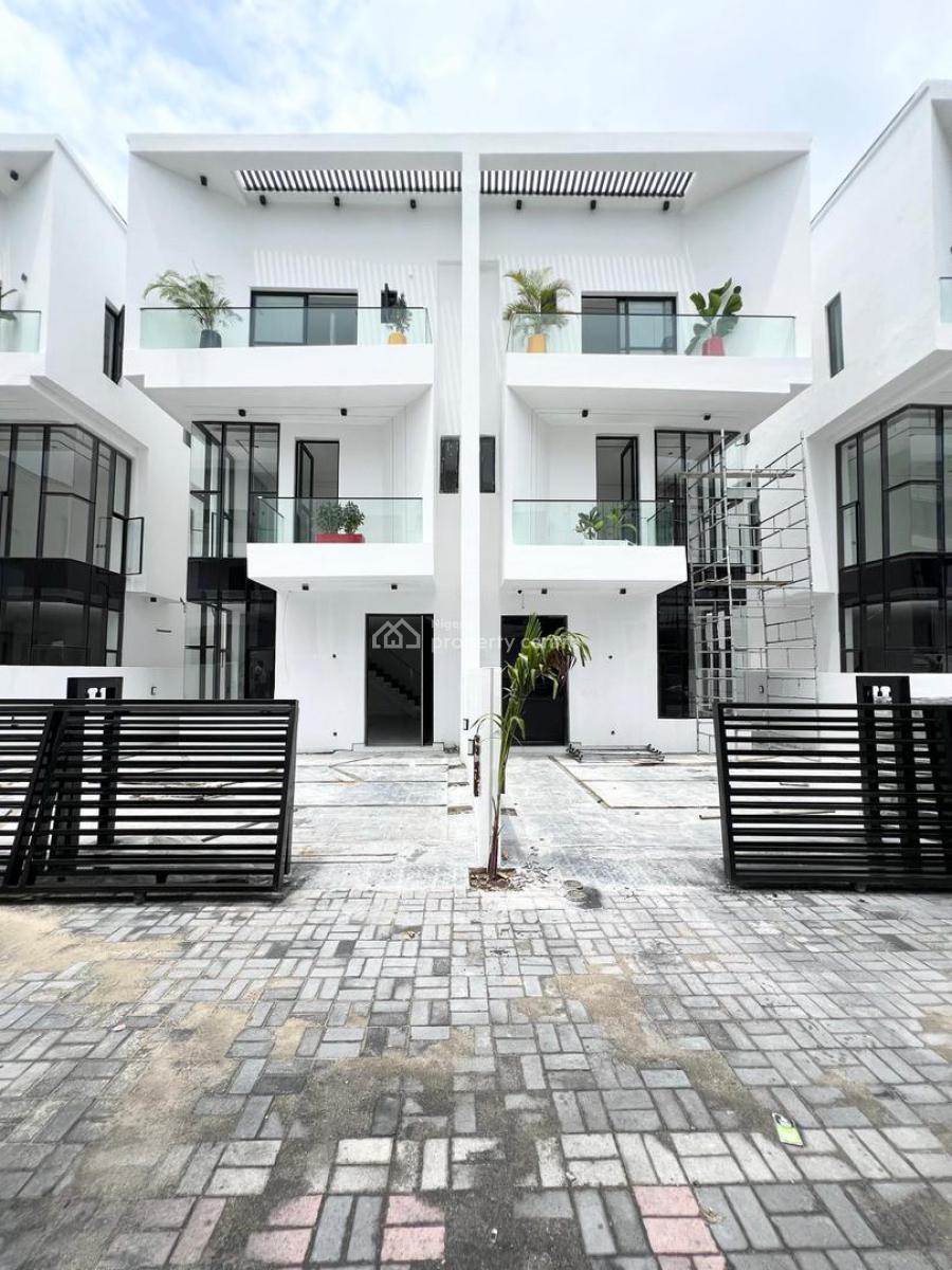 4 Bedrooms Semi-detached Duplex with Bq, 2nd Toll, Lekki, Lagos, Semi-detached Duplex for Sale