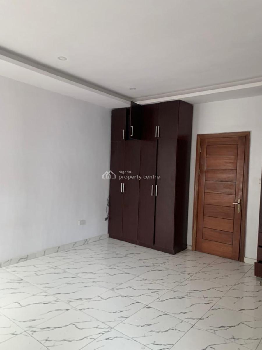 Well Maintained Semi Terraced Duplex with a Swimming Pool, Lekki Conservation, Lekki, Lagos, Detached Duplex for Rent