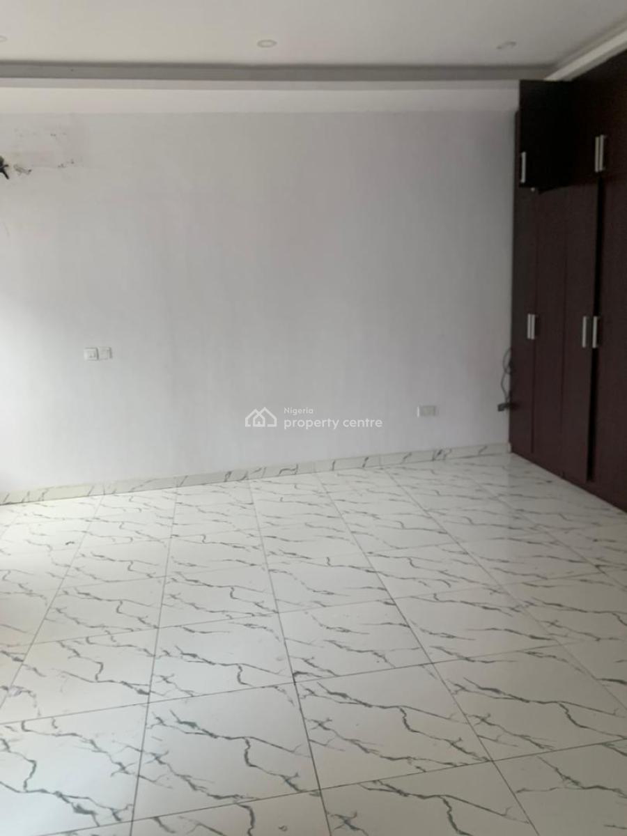 Well Maintained Semi Terraced Duplex with a Swimming Pool, Lekki Conservation, Lekki, Lagos, Detached Duplex for Rent