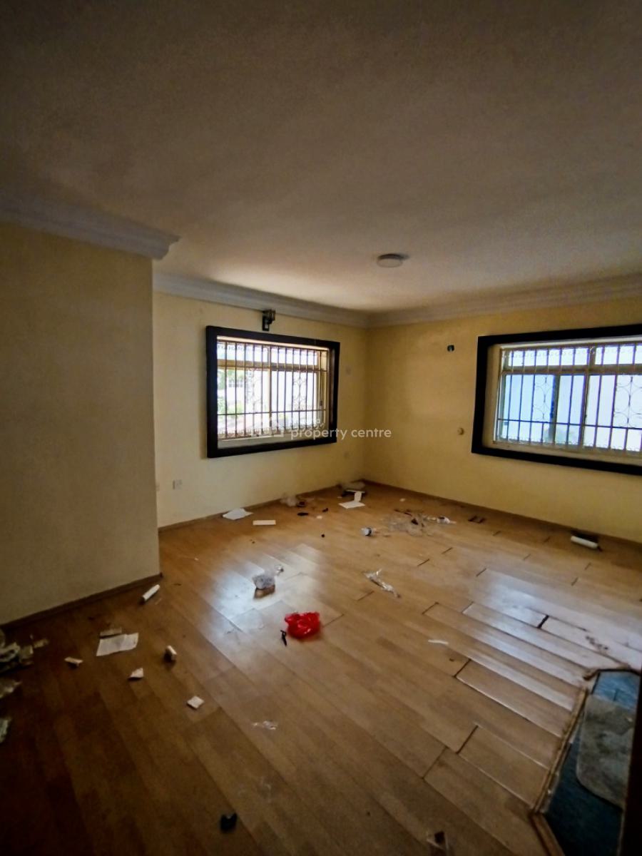 Spacious 6-bedroom Semi Detached House with 2 Bqs, Gate House, Lekki Phase 1, Lekki, Lagos, Semi-detached Duplex for Rent