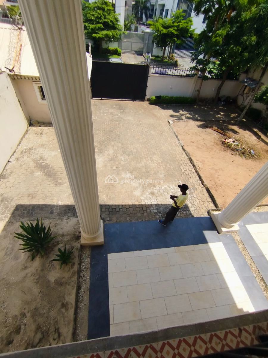 Spacious 6-bedroom Semi Detached House with 2 Bqs, Gate House, Lekki Phase 1, Lekki, Lagos, Semi-detached Duplex for Rent