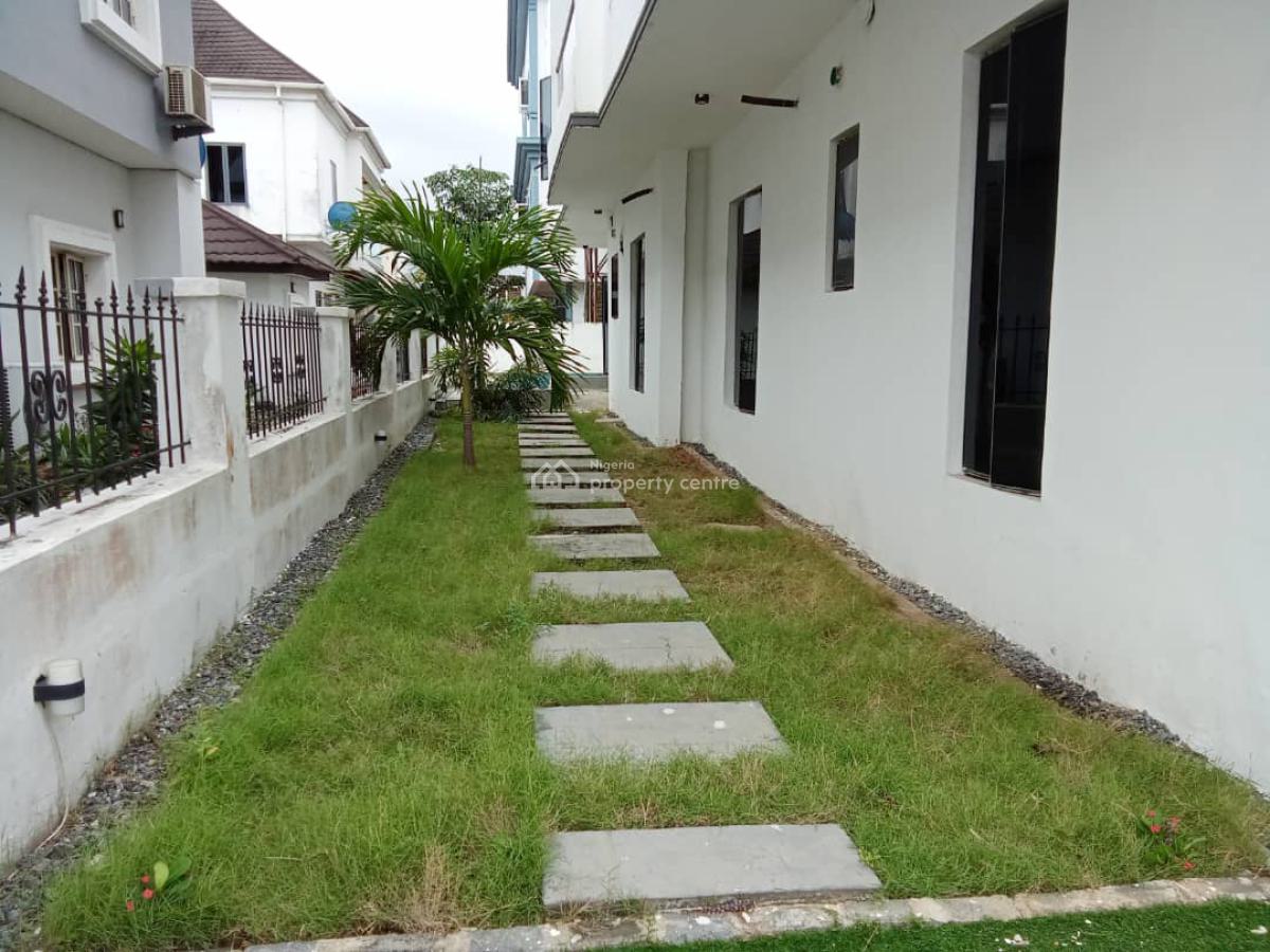 Large Beautiful 5 Bedroom Home with Swimming Pool and Bq, Osapa, Lekki, Lagos, House for Sale