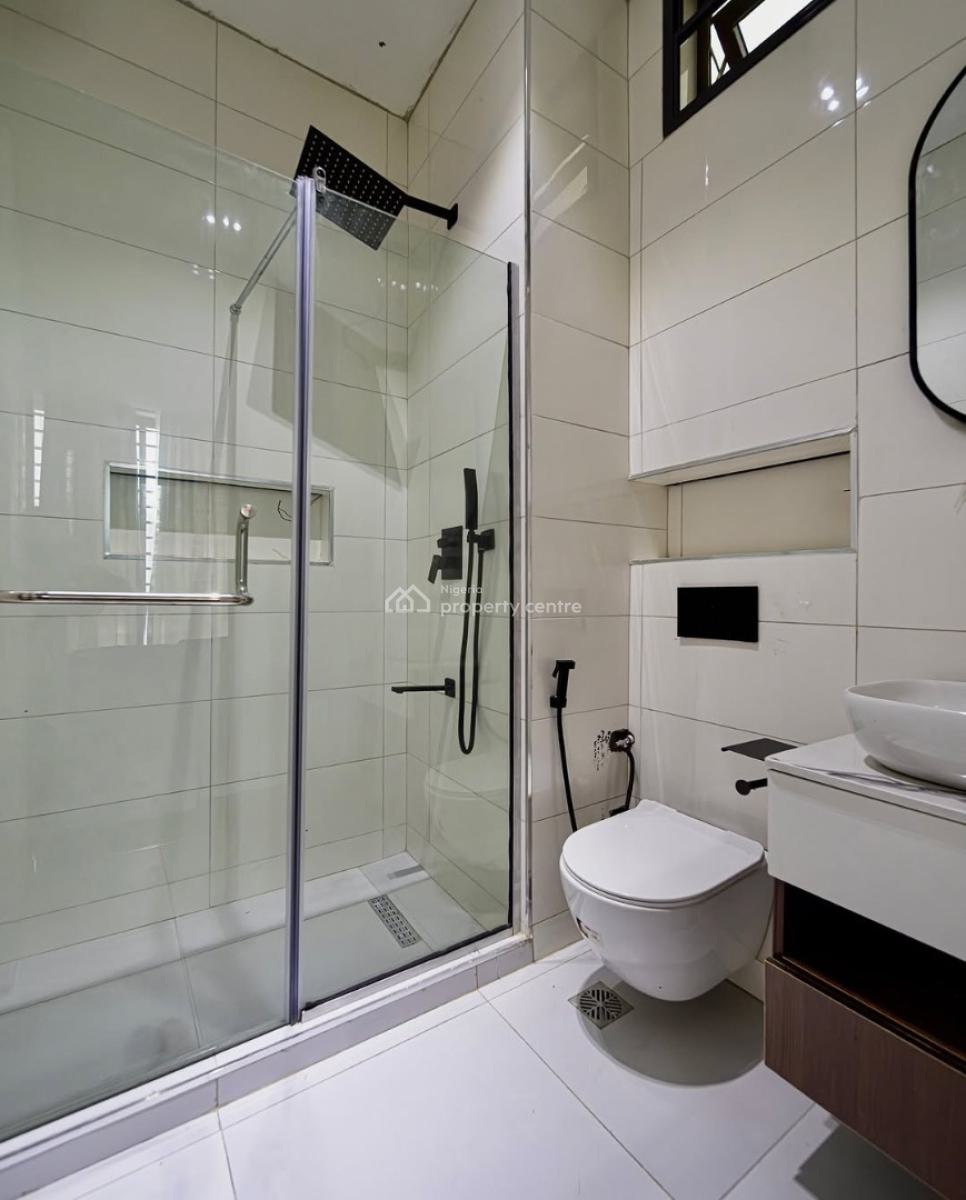 Elegantly Finished 2 Bedroom Apartment, Ologolo, Lekki, Lagos, Flat / Apartment for Sale