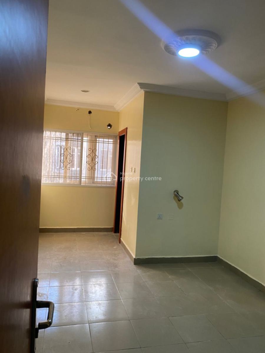 3-bedroom Apartment, Lekki Phase 1, Lekki, Lagos, Flat / Apartment for Rent