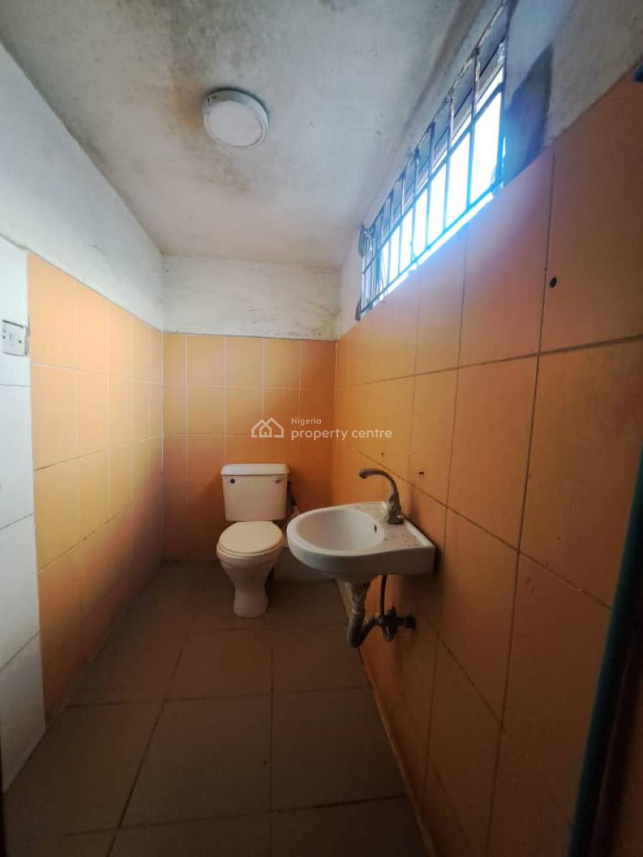 Mini Flat on The Ground Floor, Norman Williams Street, South West, Ikoyi, Lagos, Mini Flat (room and Parlour) for Rent