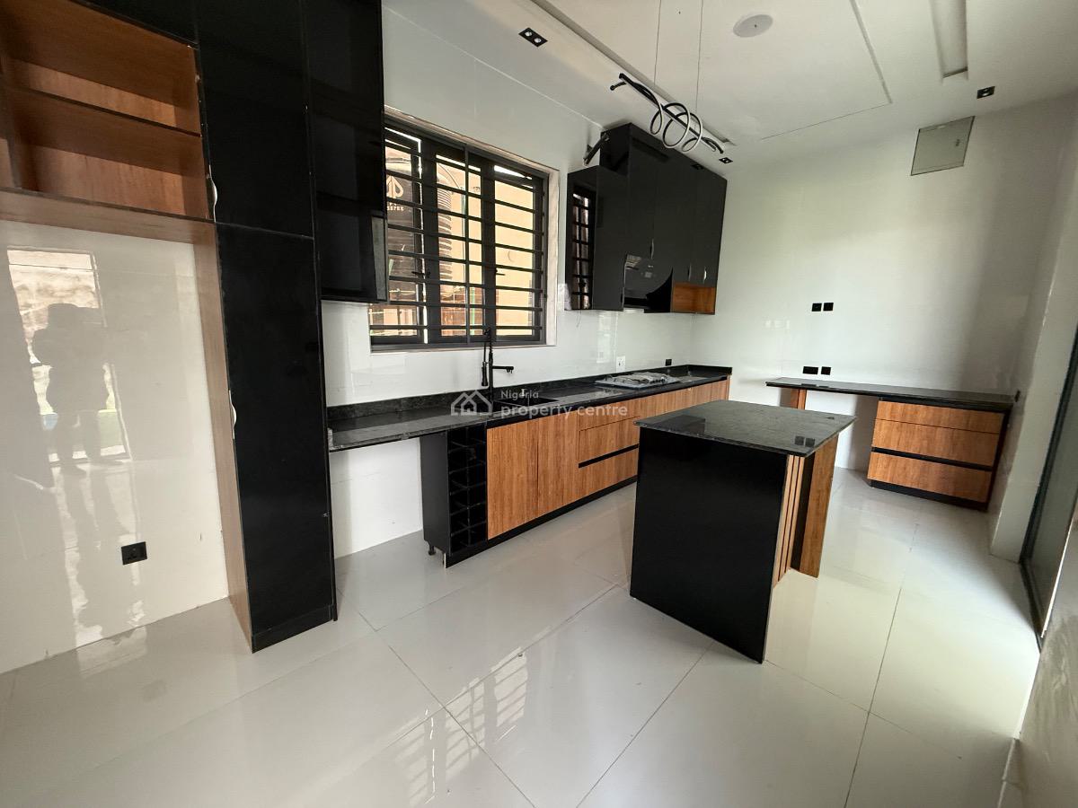 5 Bedroom Fully Detached Duplex with Bq & Swimming Pool for Distress, Lekki Palm City, Ajah, Lagos, Detached Duplex for Sale