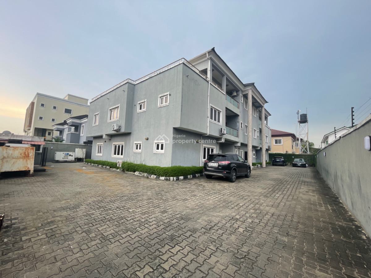 a 2 Bedroom Penthouse with a Spacious Balcony and Our Study, Lekki Phase 1, Lekki, Lagos, Flat / Apartment for Rent