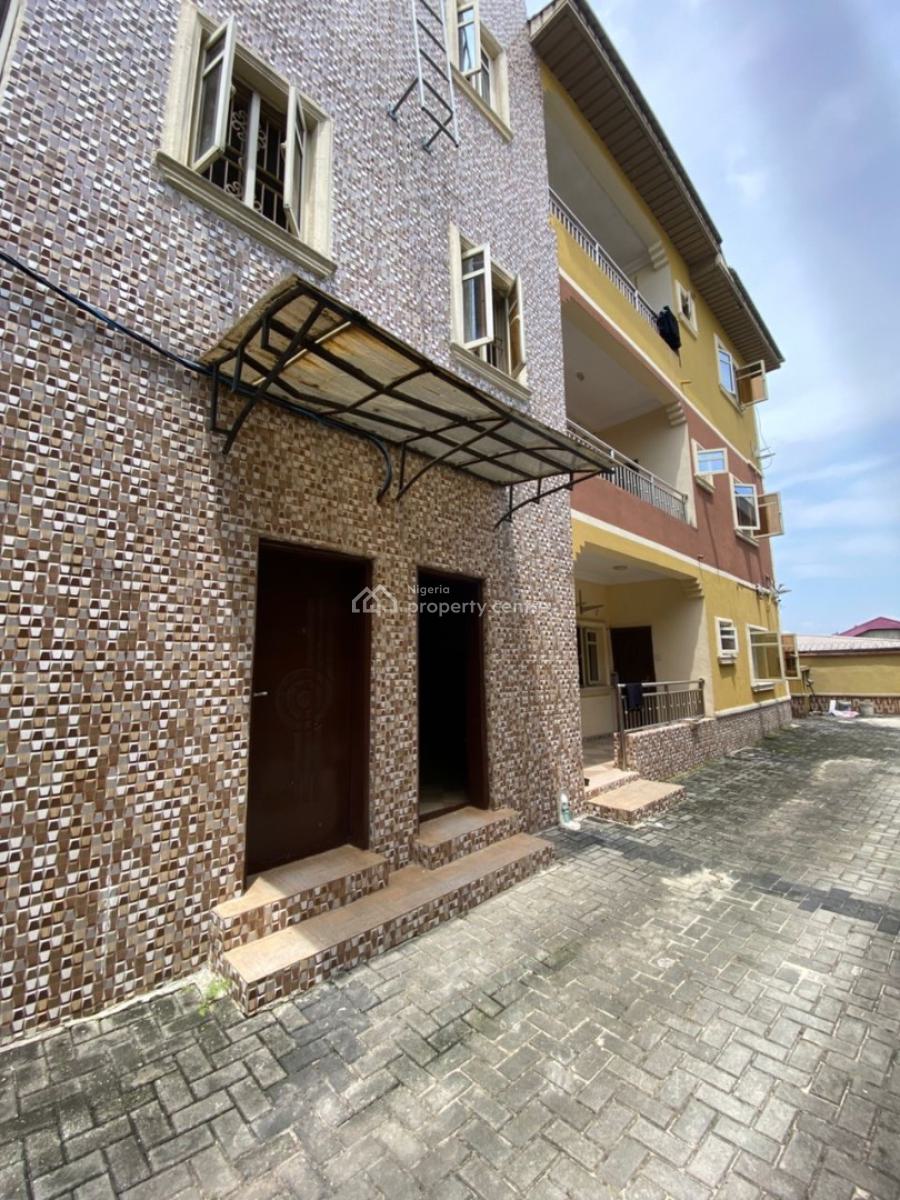 Luxury Built 3 Bedroom Shared Apartment, Blenco, Sangotedo, Ajah, Lagos, Flat / Apartment for Rent