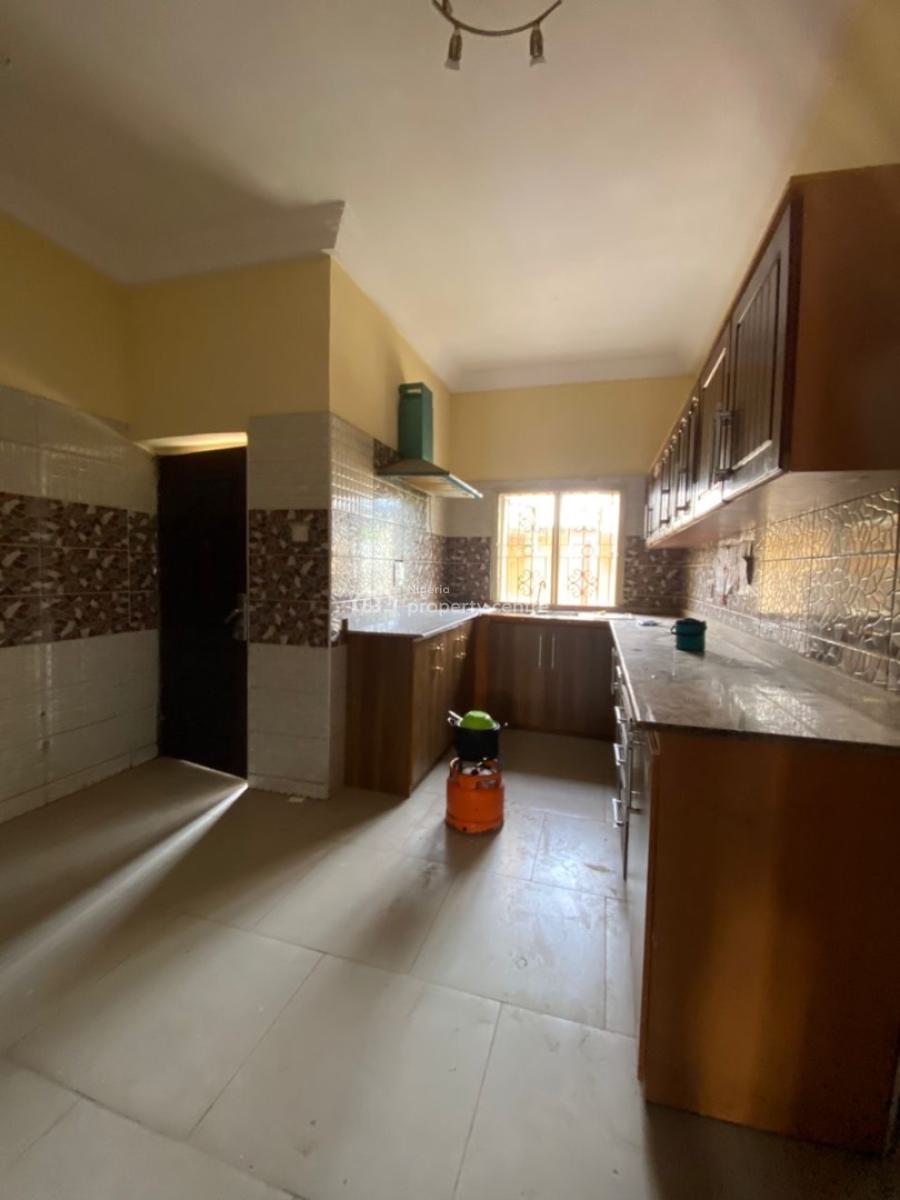 Luxury Built 3 Bedroom Shared Apartment, Blenco, Sangotedo, Ajah, Lagos, Flat / Apartment for Rent