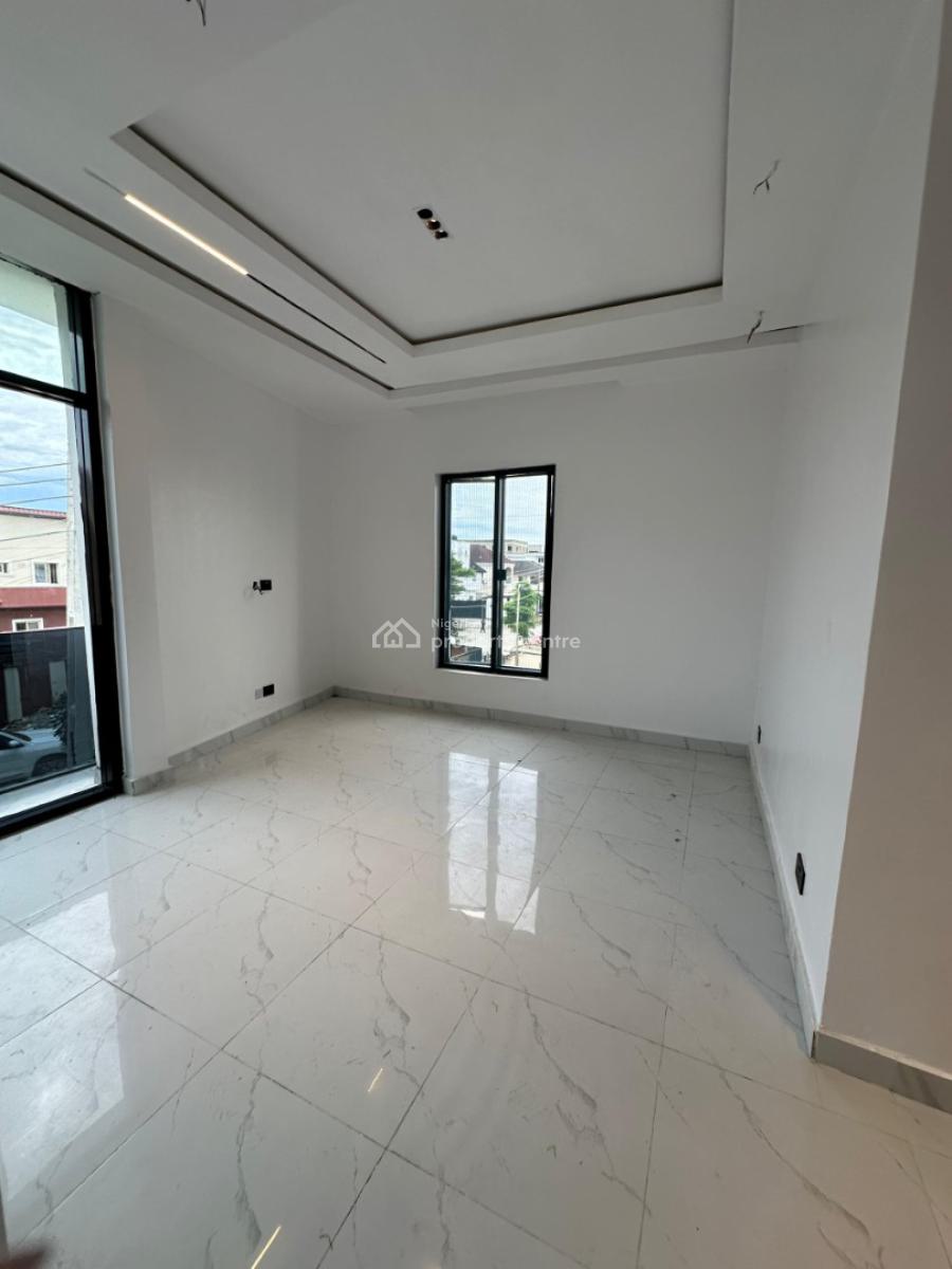 Elegantly Built 4 Bedroom Terrace Duplex with Bq, Lekki, Lagos, Terraced Duplex for Sale
