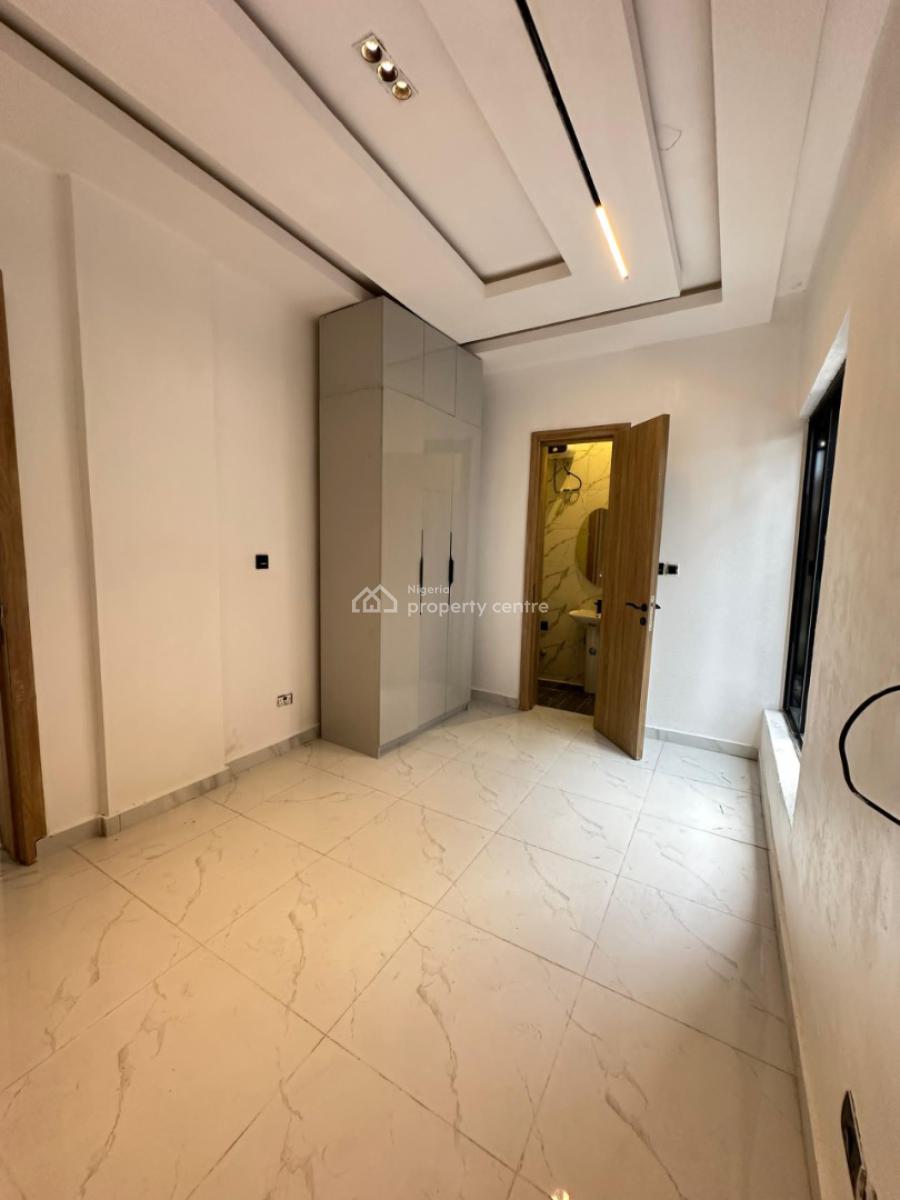 Elegantly Built 4 Bedroom Terrace Duplex with Bq, Lekki, Lagos, Terraced Duplex for Sale
