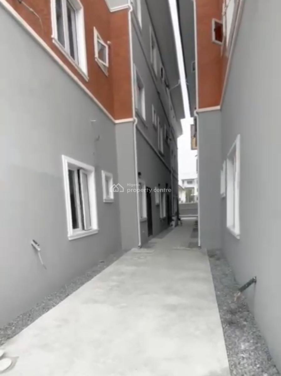 Well Finished Brand New 2 Blocks of 3 Bedrooms Flats, Sitting on 1000, Lekki Phase 1, Lekki, Lagos, Block of Flats for Sale