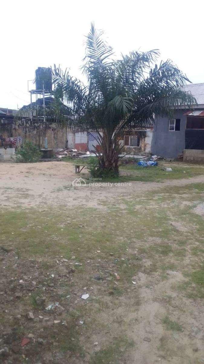 Fully Detatched Redevelopable Bungalow on 647sqm, Ado- Langbasa Road, Ado, Ajah, Lagos, Detached Bungalow for Sale