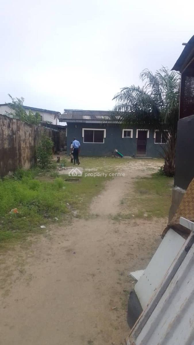 Fully Detatched Redevelopable Bungalow on 647sqm, Ado- Langbasa Road, Ado, Ajah, Lagos, Detached Bungalow for Sale