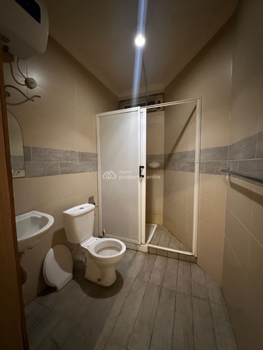 Well-maintained Spacious 1-bedroom Apartment with Swimming Pool, Ikoyi, Lagos, Flat / Apartment for Rent