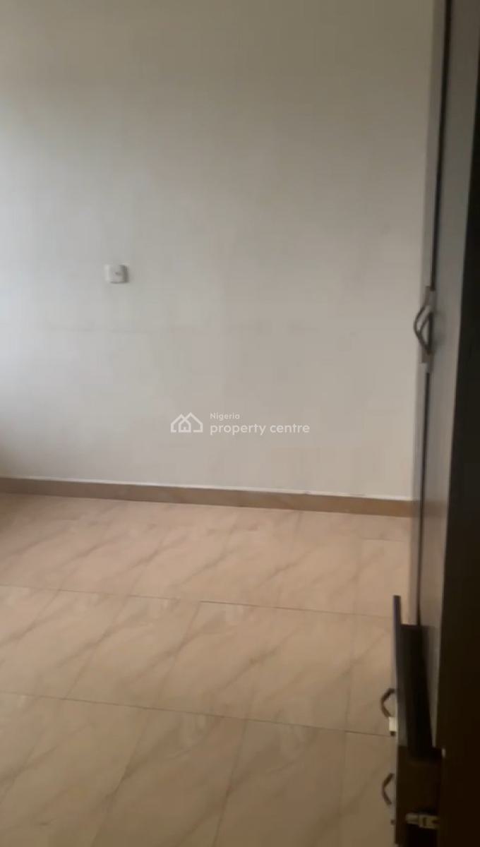 a Luxurious Standard Mini Flat, Bera Estate Chevron, Lekki, Lagos, Mini Flat (room and Parlour) for Rent