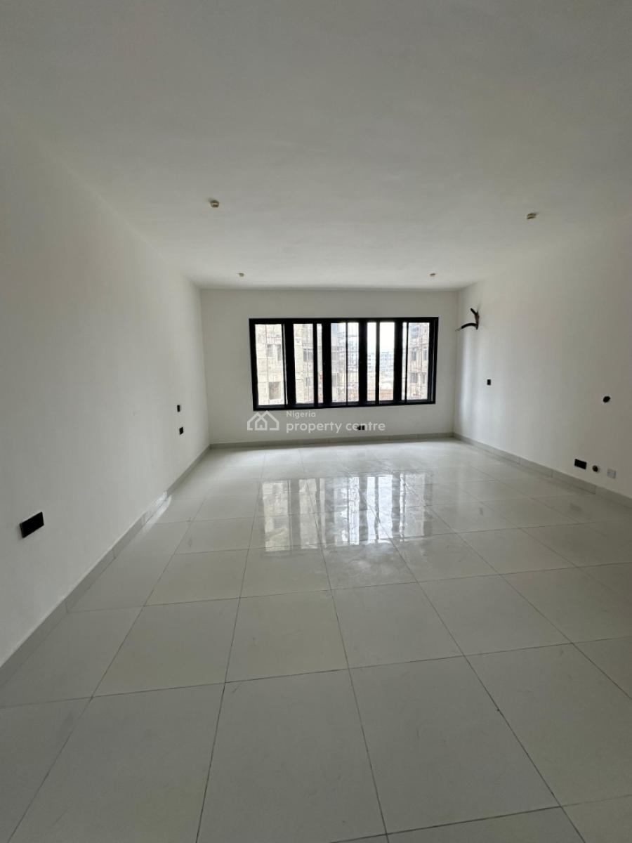 Well Finished Fully Serviced 4 Bedroom Townhouse with a Room Bq, Lekki Phase 1, Lekki, Lagos, Terraced Duplex for Rent
