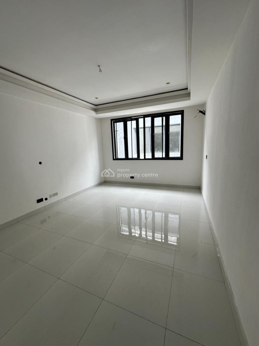 Well Finished Fully Serviced 4 Bedroom Townhouse with a Room Bq, Lekki Phase 1, Lekki, Lagos, Terraced Duplex for Rent