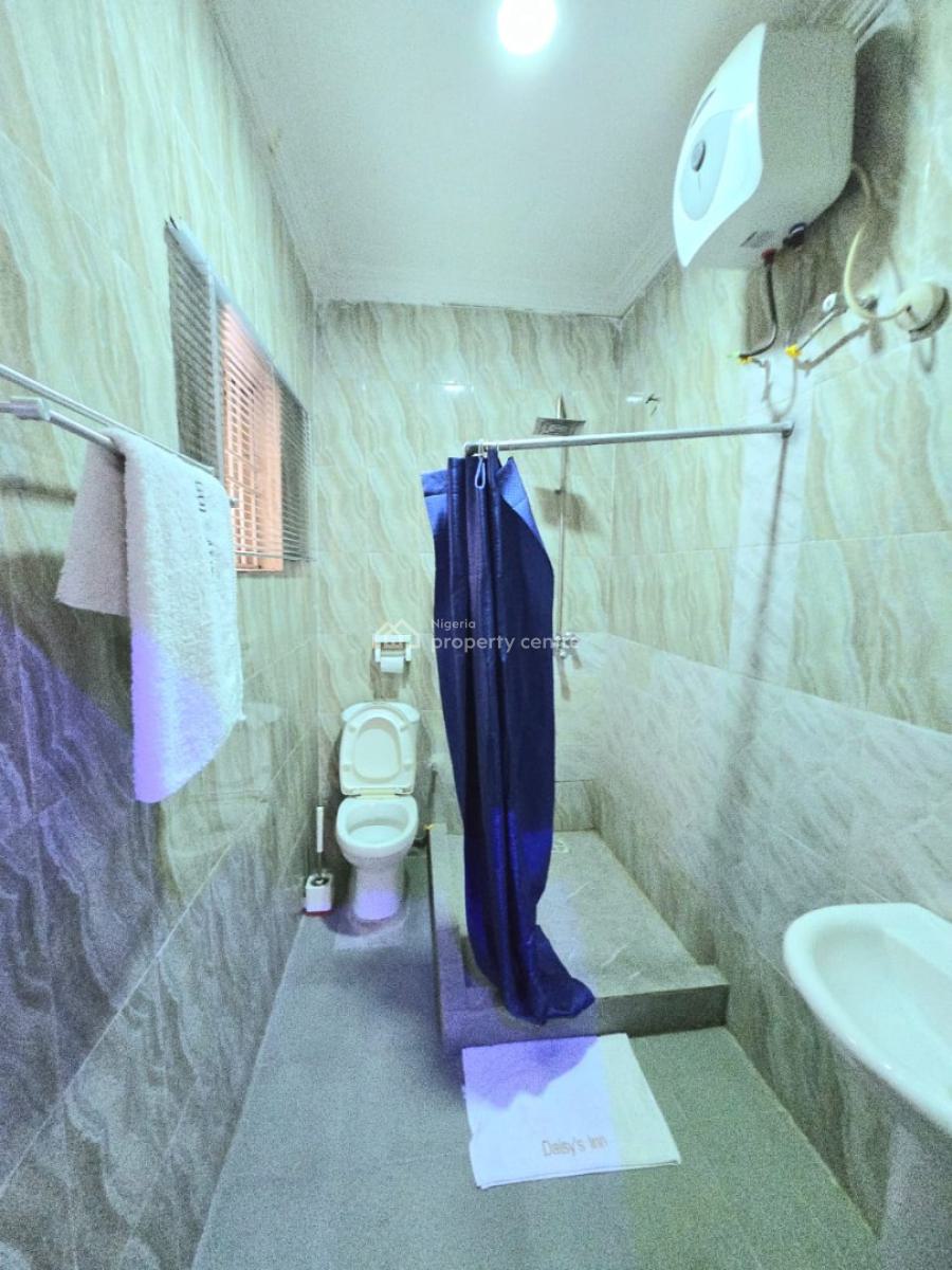 Fully Furnished 3 Bedroom Apartment, Lekki Phase 1, Lekki, Lagos, Flat / Apartment for Rent
