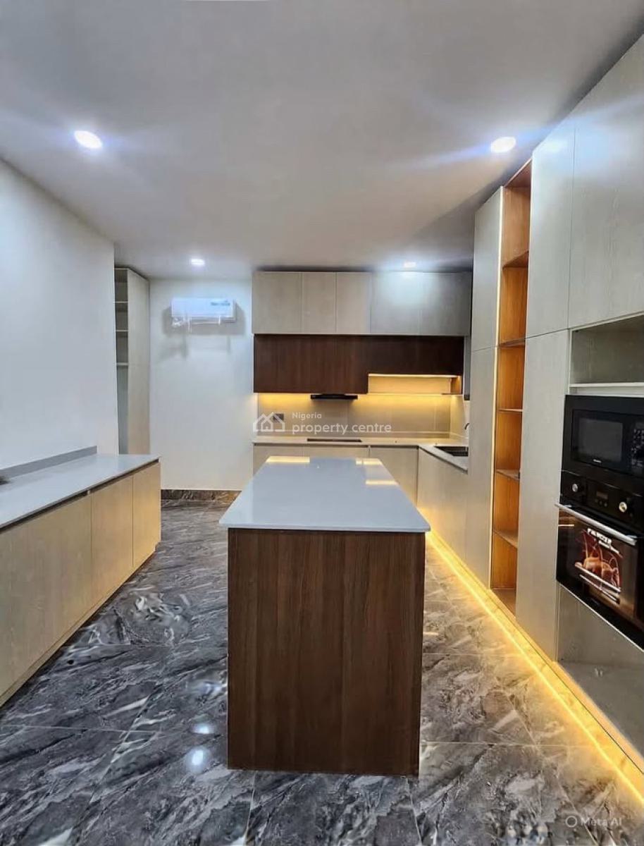 Lovely 3 Bedroom Maisonette with Bq, Ikoyi, Lagos, Detached Duplex for Rent