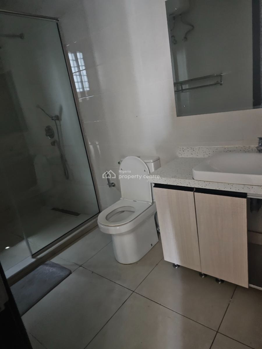 3 Bedroom Flat with Bq, Oroke Drive, Ikoyi, Lagos, Flat / Apartment for Rent