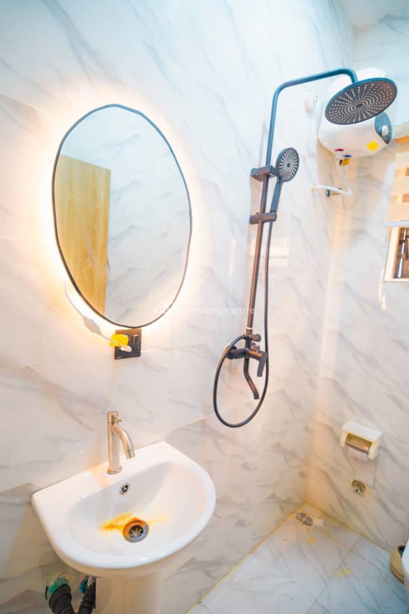 Tastefully Furnished 2 Bedroom Apartment, Badore, Ajah, Lagos, Flat / Apartment Short Let