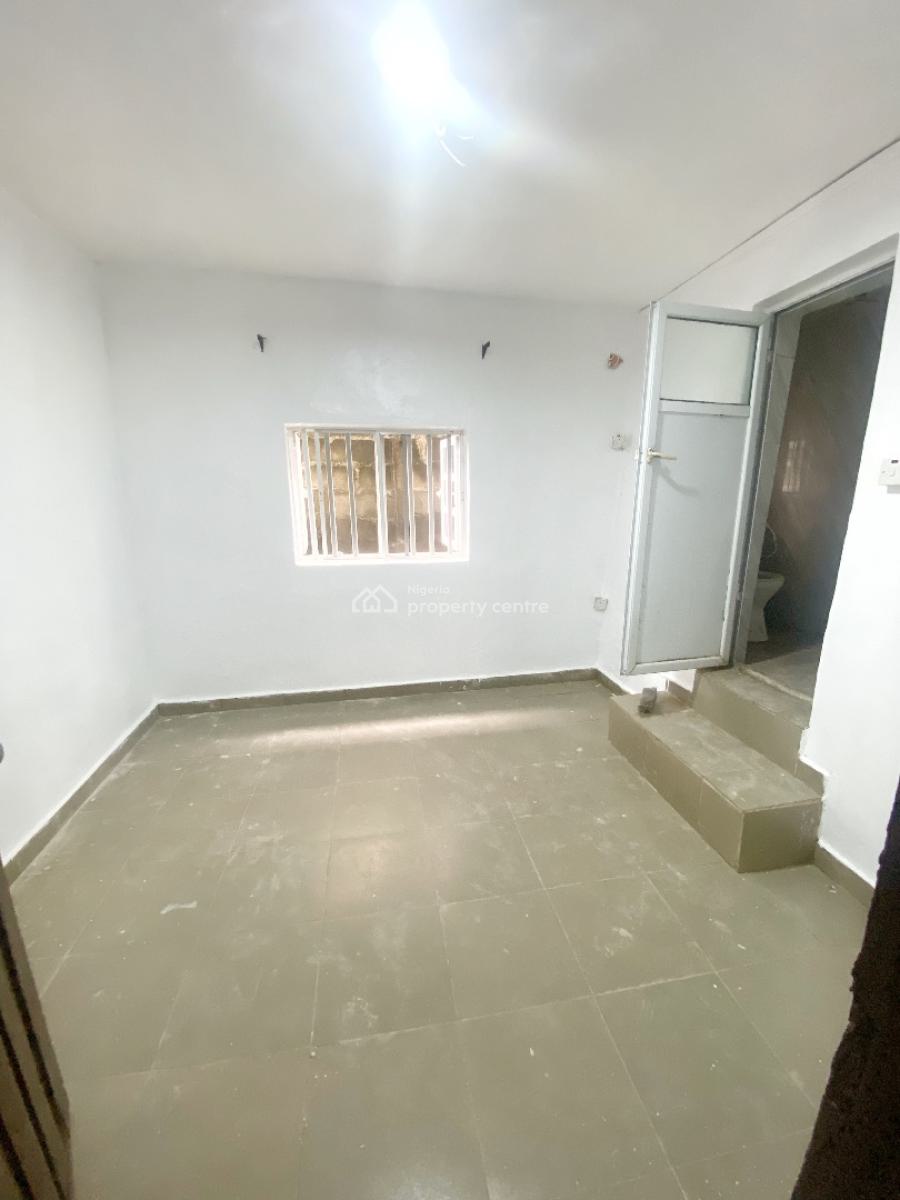a Well Renovated Spacious 2 Bedroom Flat, Olowora, Omole Phase 2, Ikeja, Lagos, Flat / Apartment for Rent