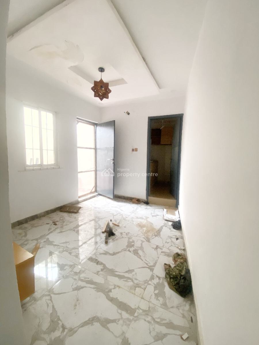 a Well Renovated Mini Flat, Olowora, Omole Phase 2, Ikeja, Lagos, Mini Flat (room and Parlour) for Rent