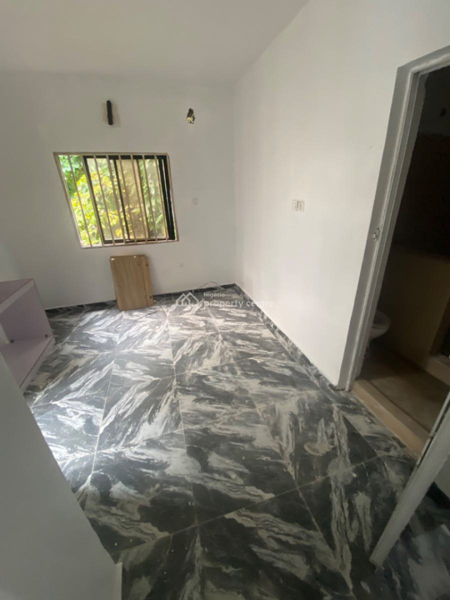 a Room Self Contain in a Secured Environment, Beside Eti Osa Local Government, Idado, Lekki, Lagos, Self Contain (single Rooms) for Rent