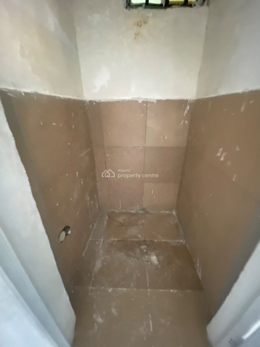 a Room Self Contain in a Secured Environment, Beside Eti Osa Local Government, Idado, Lekki, Lagos, Self Contain (single Rooms) for Rent