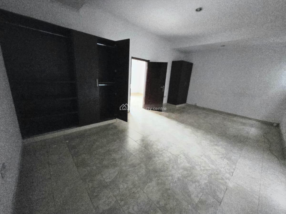 Commercial 5 Bedroom Semi-detached House, Lekki Phase 1, Lekki, Lagos, Office Space for Sale