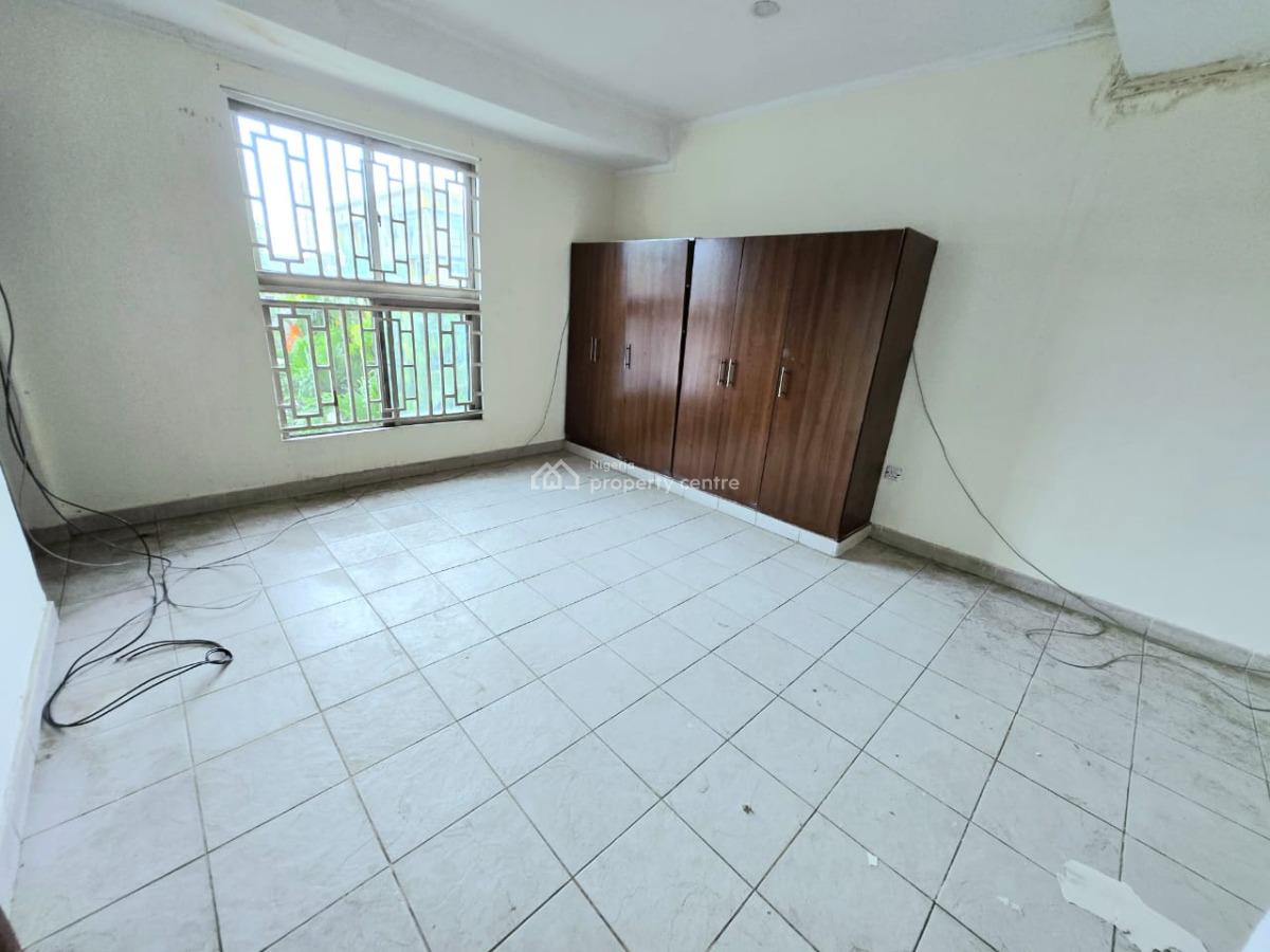 Commercial 5 Bedroom Semi-detached House, Lekki Phase 1, Lekki, Lagos, Office Space for Sale