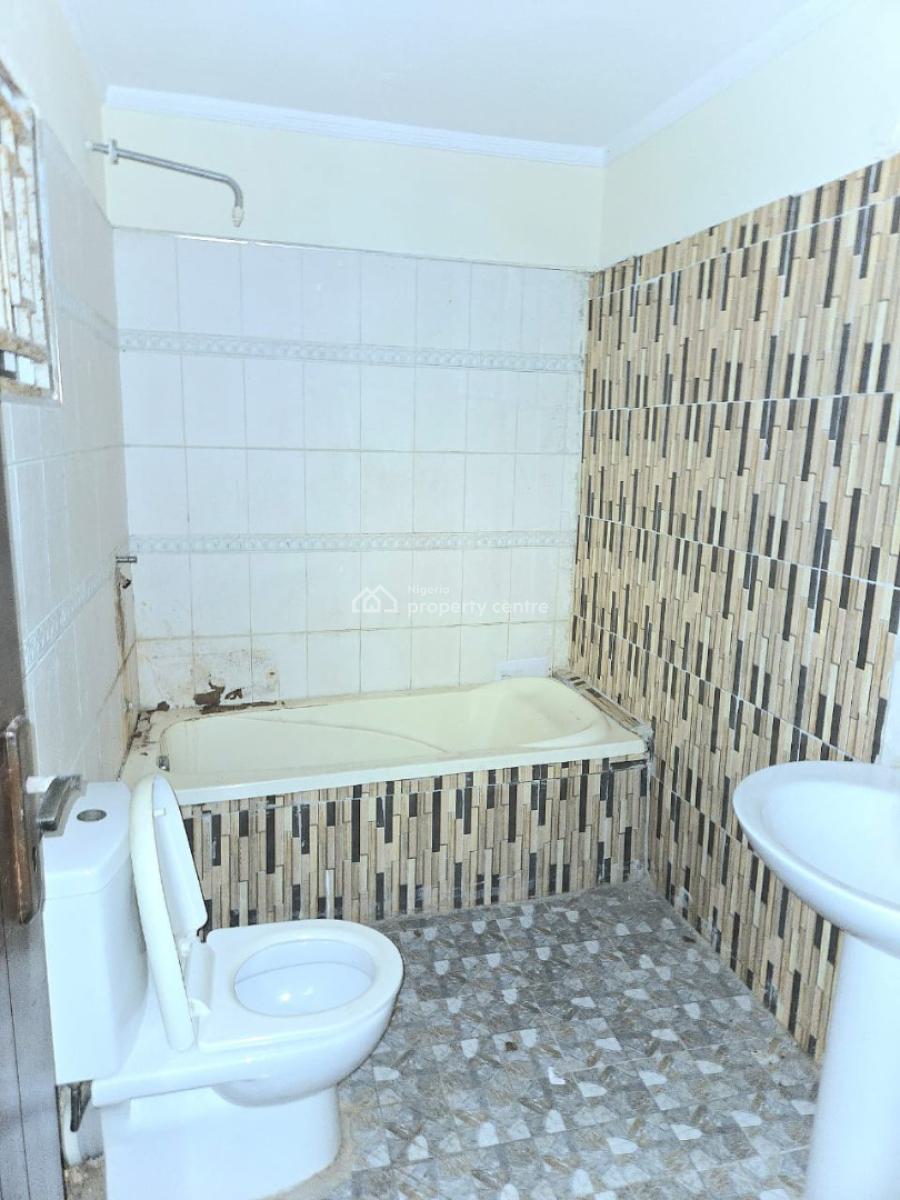 Commercial 5 Bedroom Semi-detached House, Lekki Phase 1, Lekki, Lagos, Office Space for Sale
