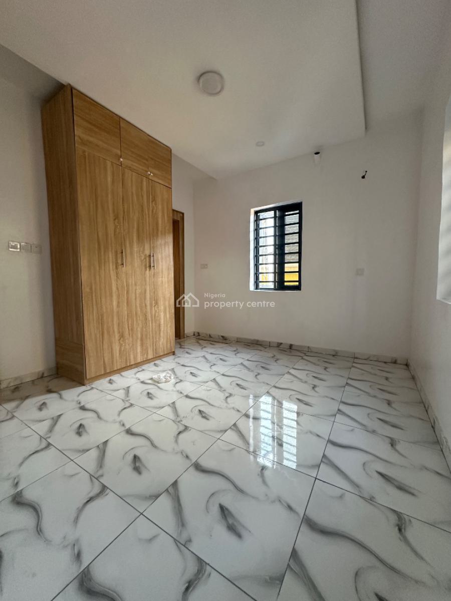 2 Bedroom Apartment, Off Olokonla, Sangotedo, Ajah, Lagos, Flat / Apartment for Rent