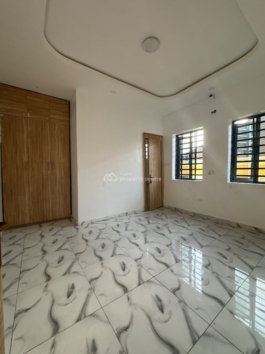 2 Bedroom Apartment, Off Olokonla, Sangotedo, Ajah, Lagos, Flat / Apartment for Rent